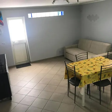 Apartment Boomerang House - Airport, Center & Beach *