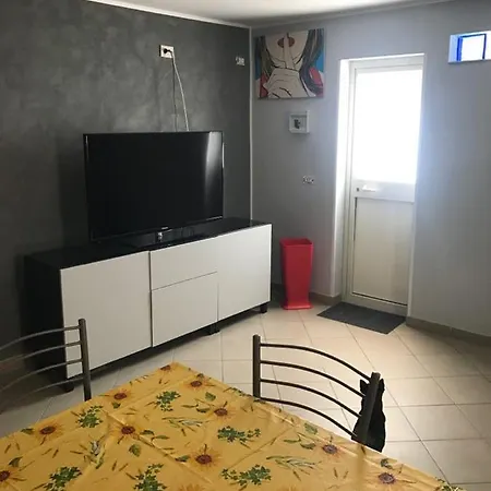 Boomerang House - Airport, Center & Beach *